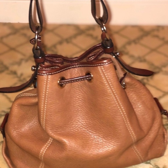 💯 Authentic Dooney & Bourke Bucket Bag - Picture 3 of 10
